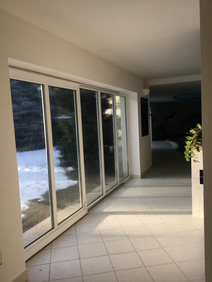 Justyna Villa Pardubice Ngoại thất bức ảnh