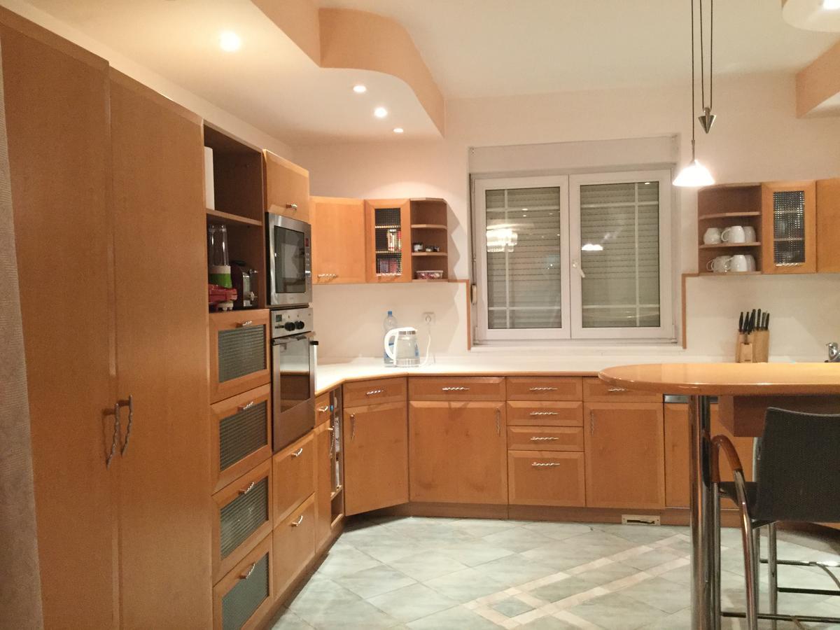 Justyna Villa Pardubice Ngoại thất bức ảnh
