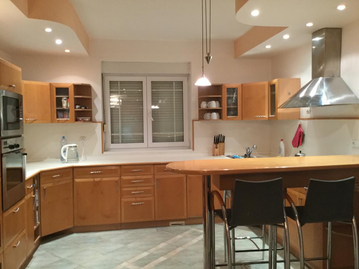 Justyna Villa Pardubice Ngoại thất bức ảnh