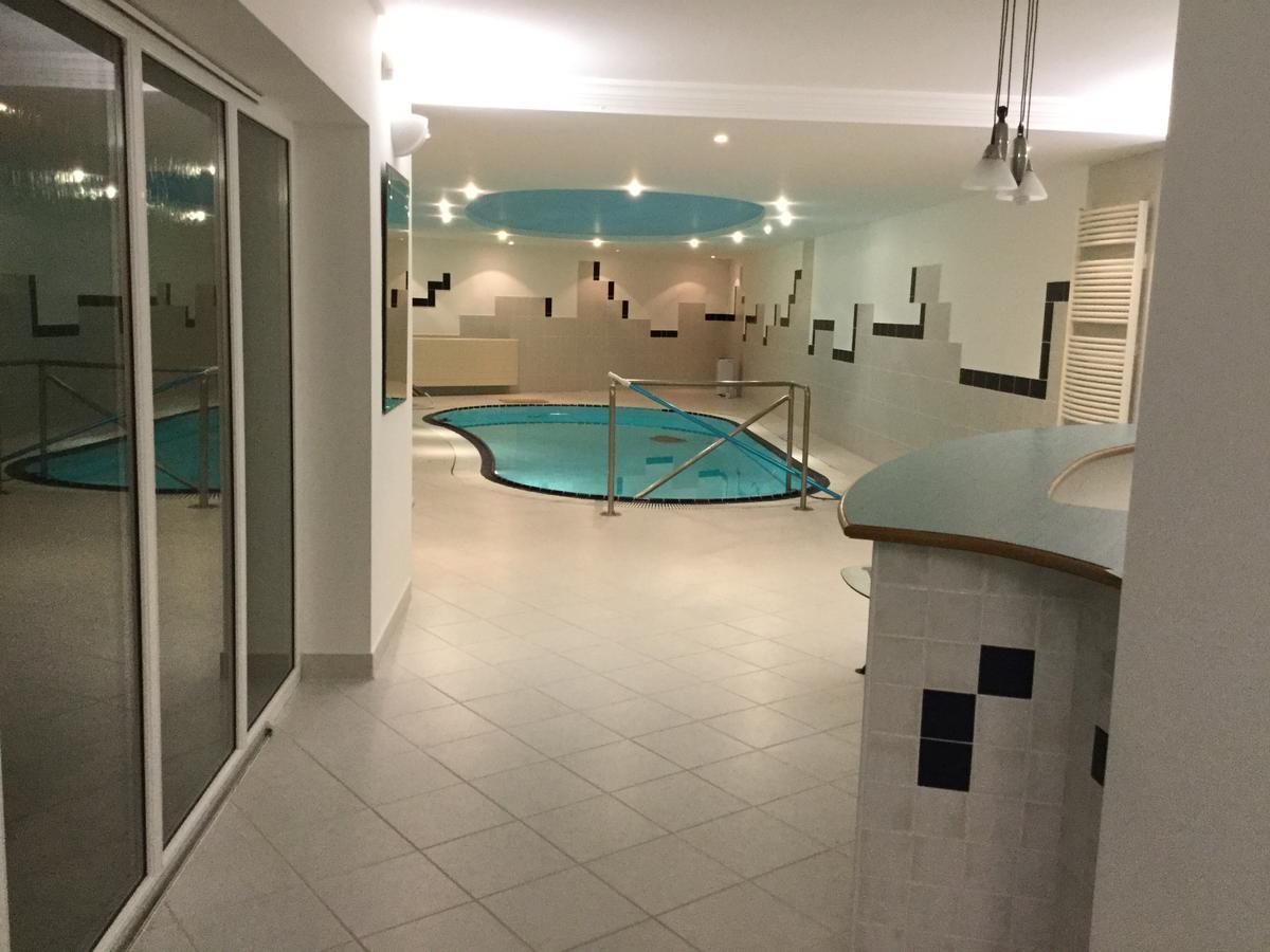 Justyna Villa Pardubice Ngoại thất bức ảnh